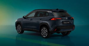 Új Fekete Hybrid Toyota Corolla Cross