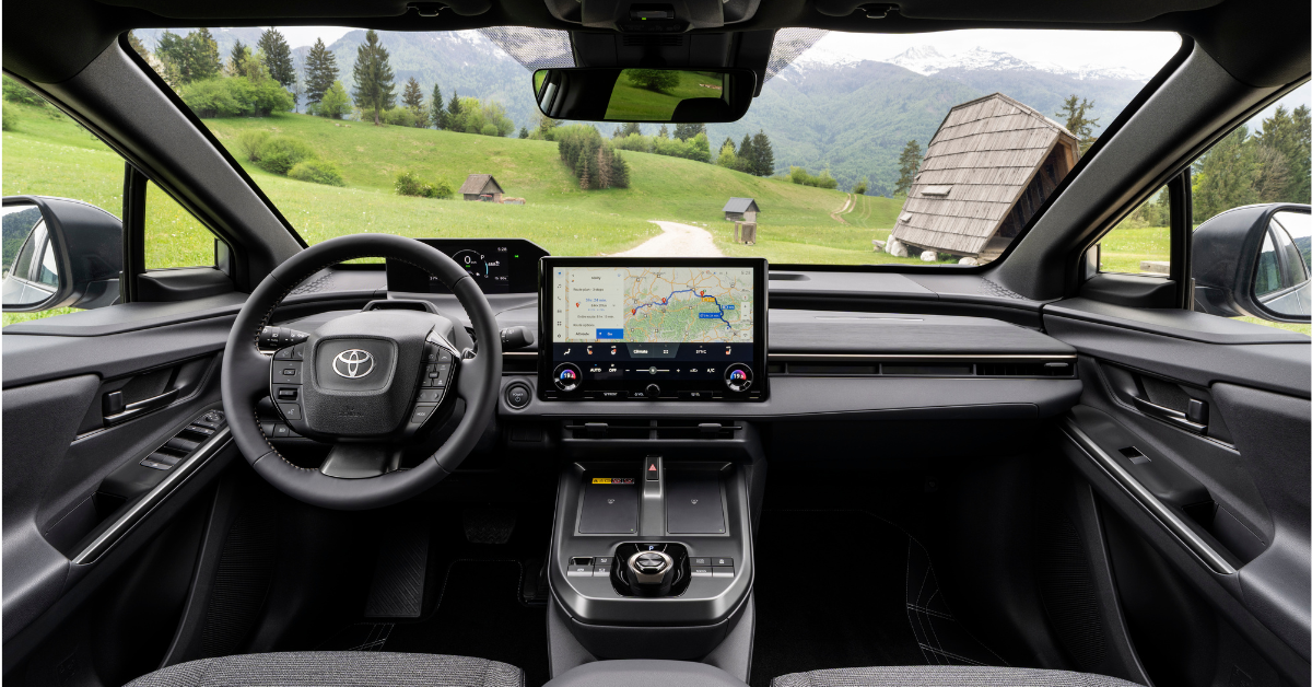 szurke-toyota-bz4x-touring-beltere